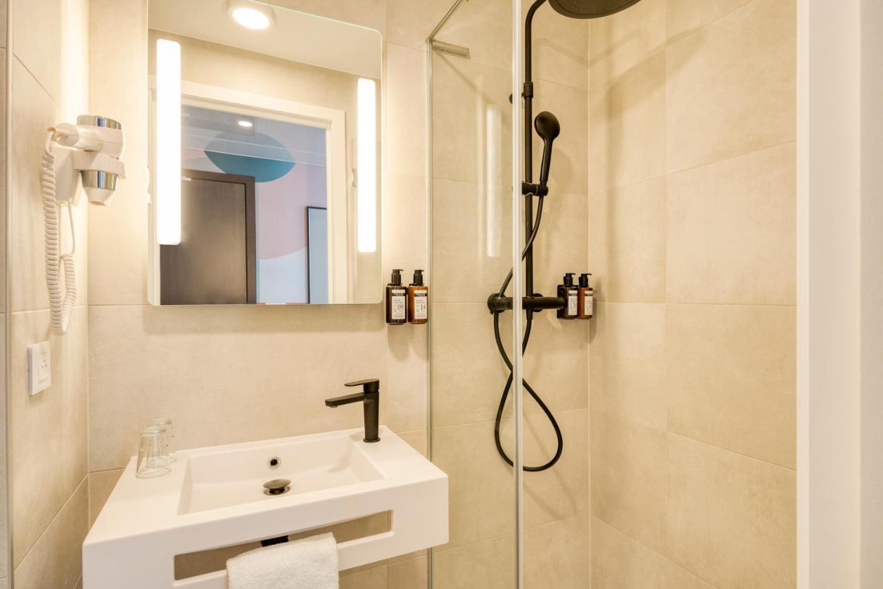 B&B Hotel Arrondissement di Malines Esterno foto