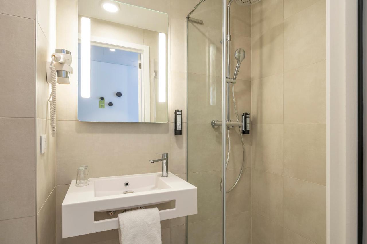 B&B Hotel Arrondissement di Malines Esterno foto