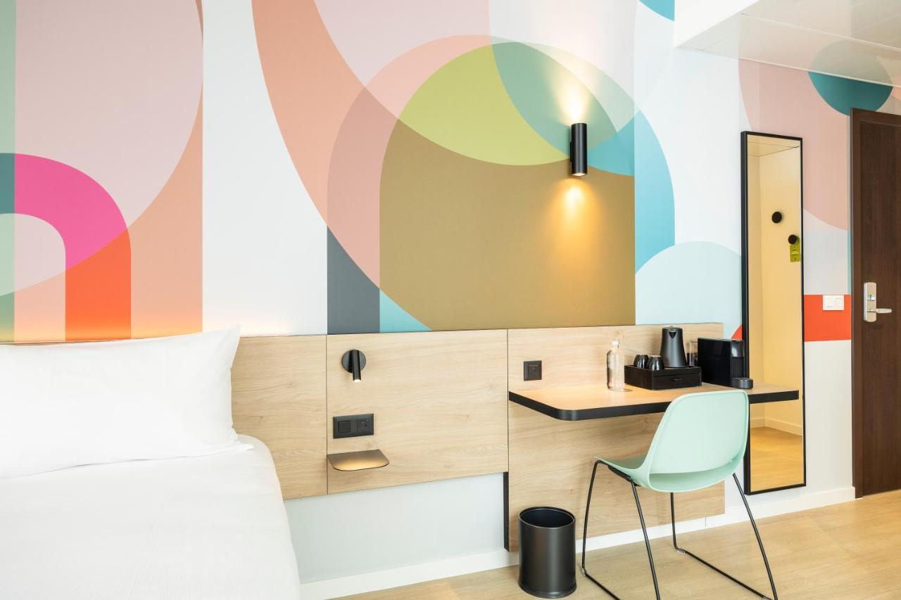 B&B Hotel Arrondissement di Malines Esterno foto