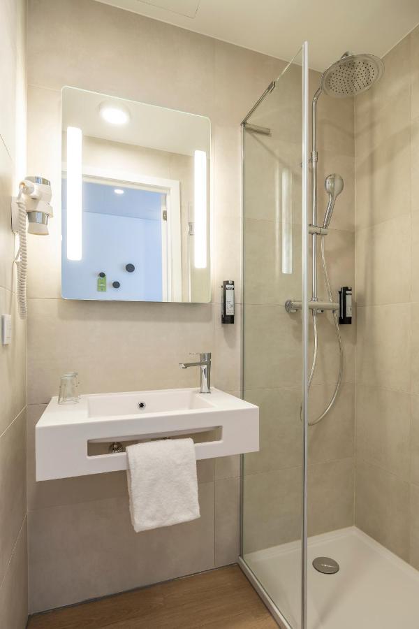B&B Hotel Arrondissement di Malines Esterno foto